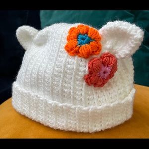 A cat hat for toddlers. New